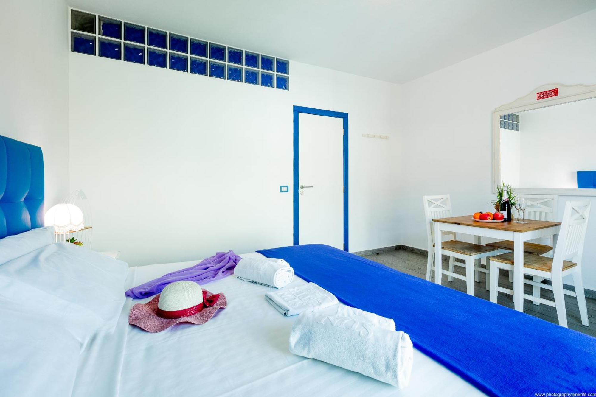 Riva Eco Guest House Los Abrigos Eksteriør billede
